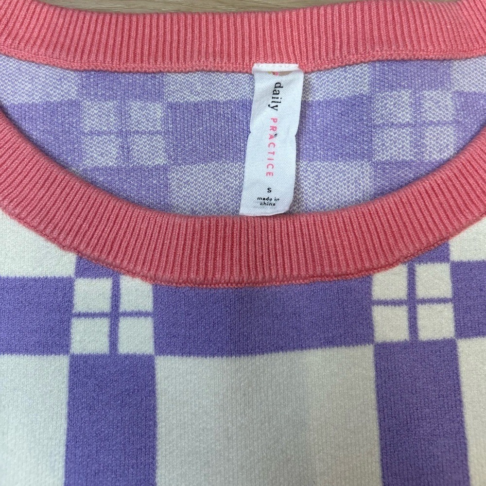 Daily Practice Anthropologie Purple Printed Cropped Swetaer‎ size small